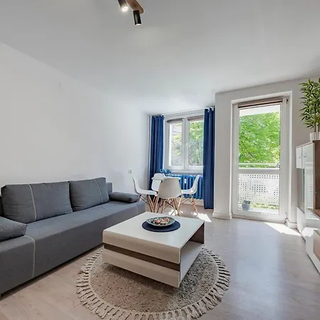 Hello Blue Mazurska 180 M Do Plazy * グダニスク